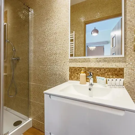 Apartament Rent Like - Krasickiego 1b *